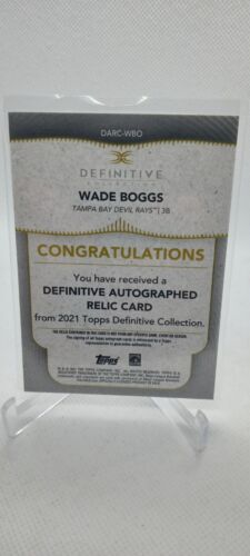 WADE BOGGS 2021 TOPPS DEFINITIVE PATCH AUTOGRAPH AUTO # /30! D-Rays SSP HOF