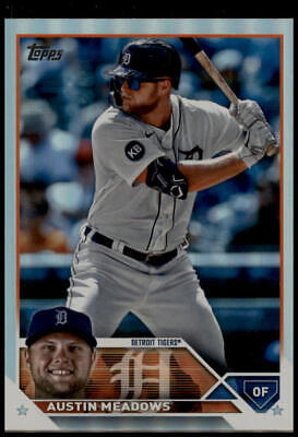 2023 Topps #252 Austin Meadows Rainbow Foil