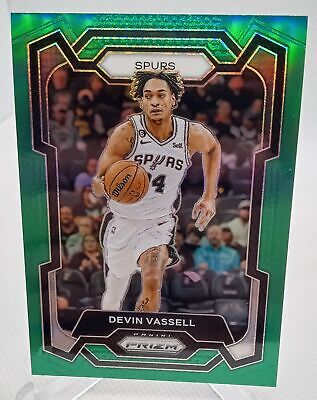 2023-24 Panini Prizm #95 Devin Vassell Prizms Green