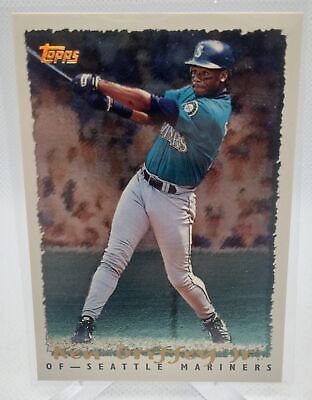 1995 Topps #199 Ken Griffey Jr. CyberStats (Spectralight)