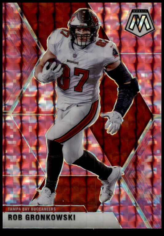 2020 Panini Mosaic #136 Rob Gronkowski Prizm Camo Pink