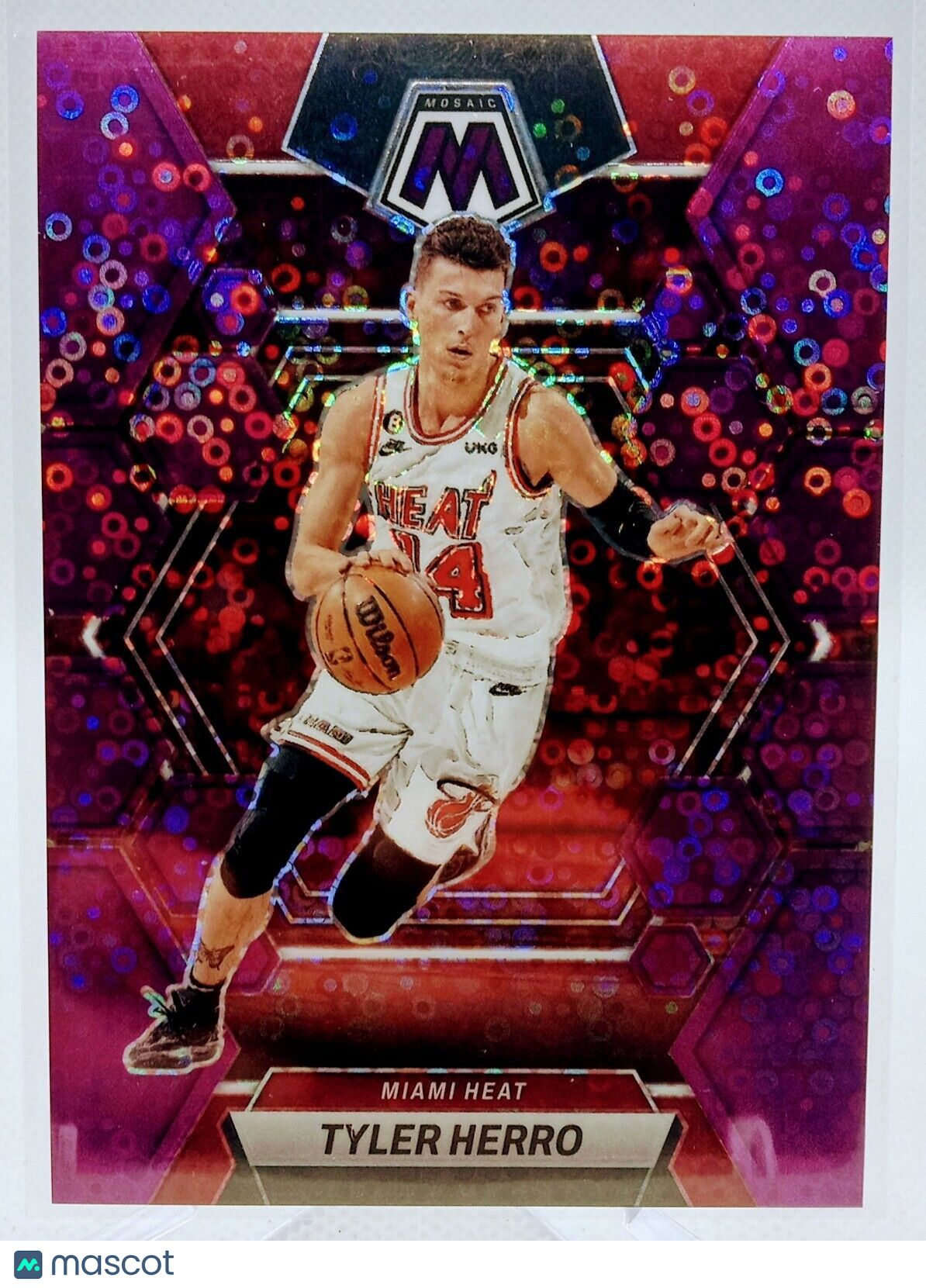 2022-23 Panini Mosaic Mosaic Fast Break Purple #104 Tyler Herro /50