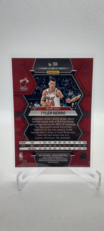 2022-23 Panini Mosaic Mosaic Fast Break Purple #104 Tyler Herro /50